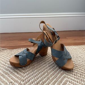 Kork Ease Blue Clog Sandals, NWOT, Size 9